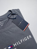 T-shirt Tommy Hilfiger Feminina - Cinza