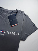 T-shirt Tommy Hilfiger Feminina - Cinza